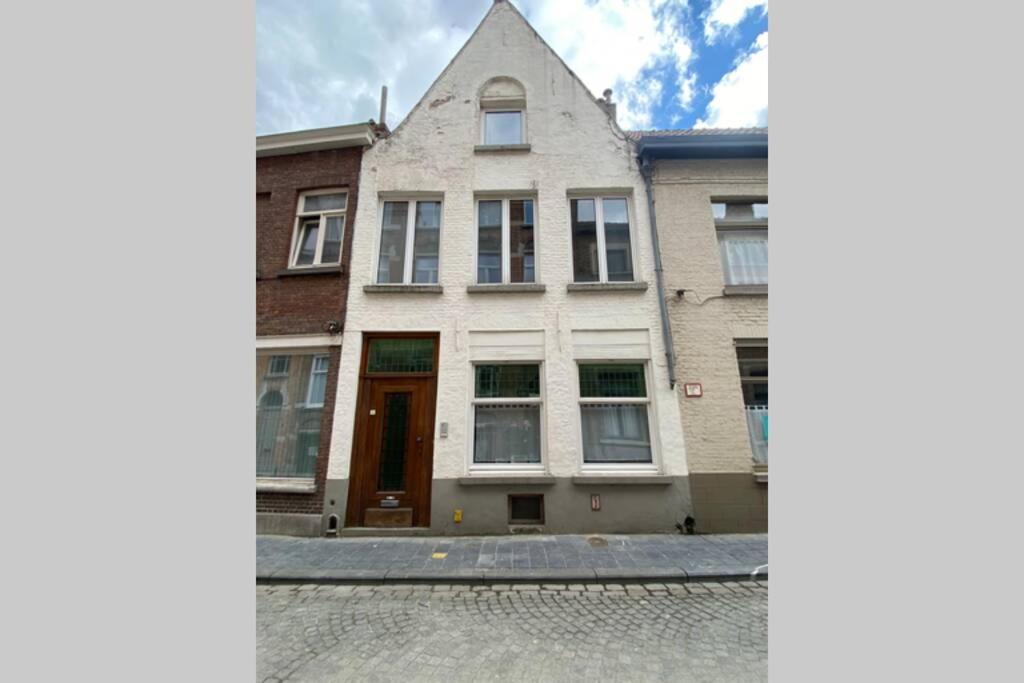 Апартаменти Studio With Terrace In 17Th Century House Брюгге Екстер'єр фото